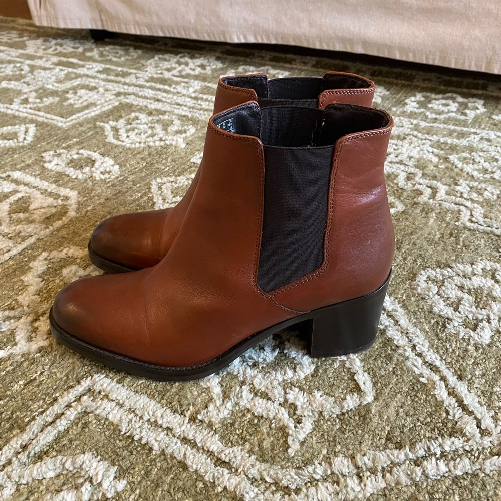 Clarks Brown Leather Ankle Boots 8.5